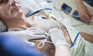 Kardiografy, Aparaty diagnostyczne EKG i KTG